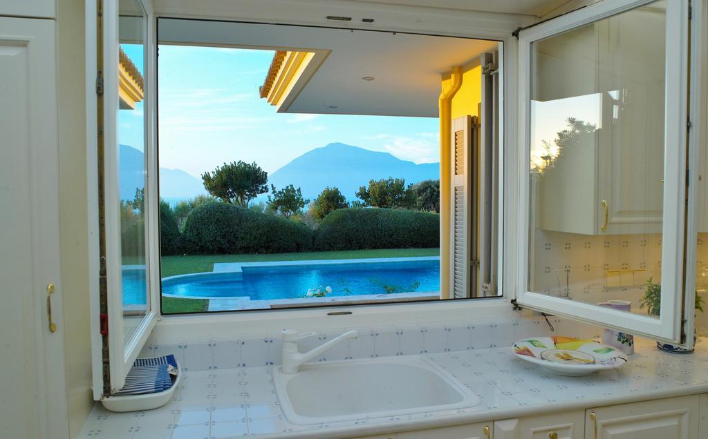 Dh Epavlis Villa Rio Exterior photo